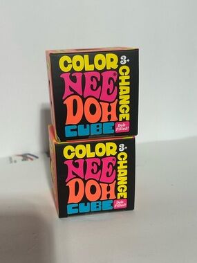 NeeDoh Color Change Cube  - bundle of 2